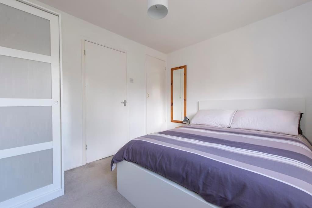 Lovely 2-Bed 15 Minutes To Central London Eksteriør bilde