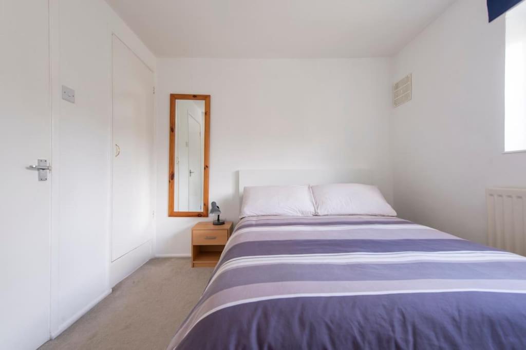 Lovely 2-Bed 15 Minutes To Central London Eksteriør bilde